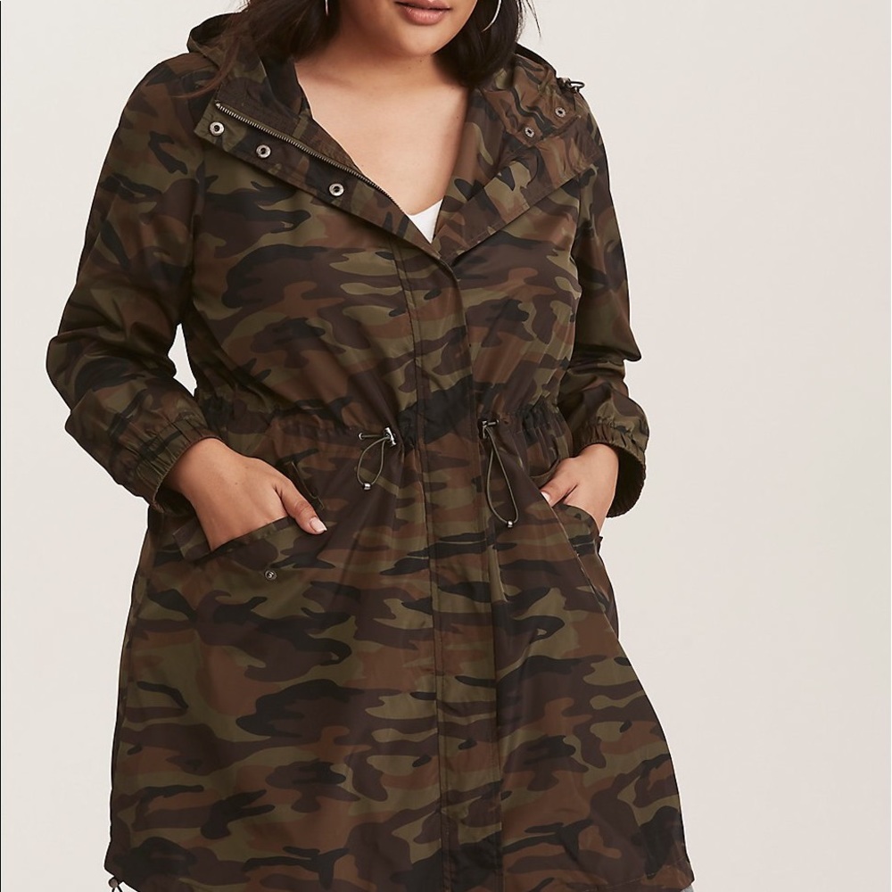Torrid Camo Rain Anorak NEW